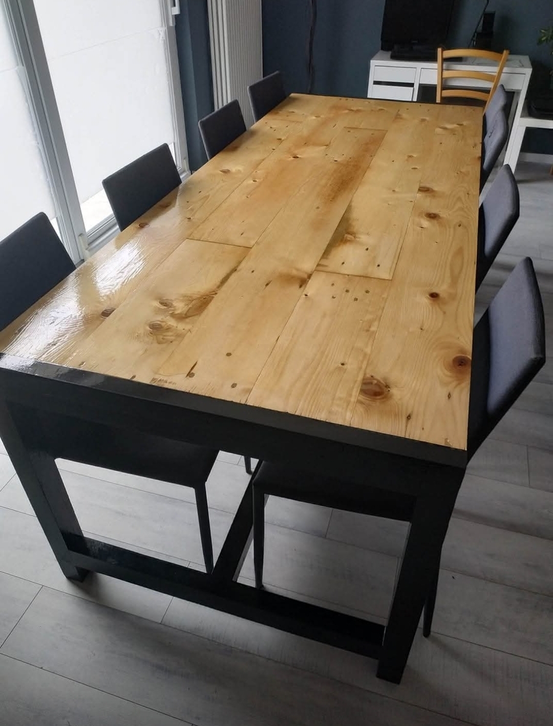 Table en bois massif